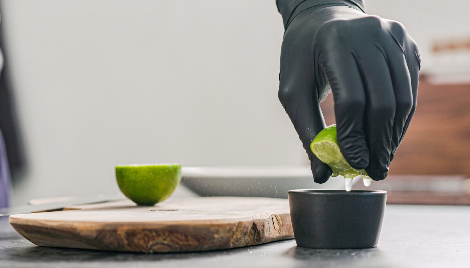 Kid-man nitrilinės pirštinės juodos n100, dydis xxl - Image 6